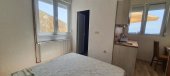 Smeštaj: Sobe sa kupaonicom, parkingom, internetom, terasu sa pogledom na jezero Villa Ohrid Lake View studio 10 €ura po osobi apartmane